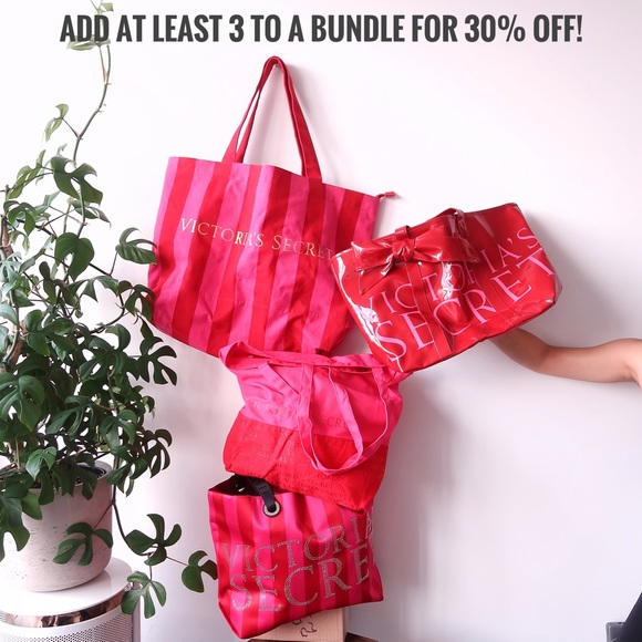 Victoria’s Secret Vinyl Bag w Bow Decor - Picture 10 of 10